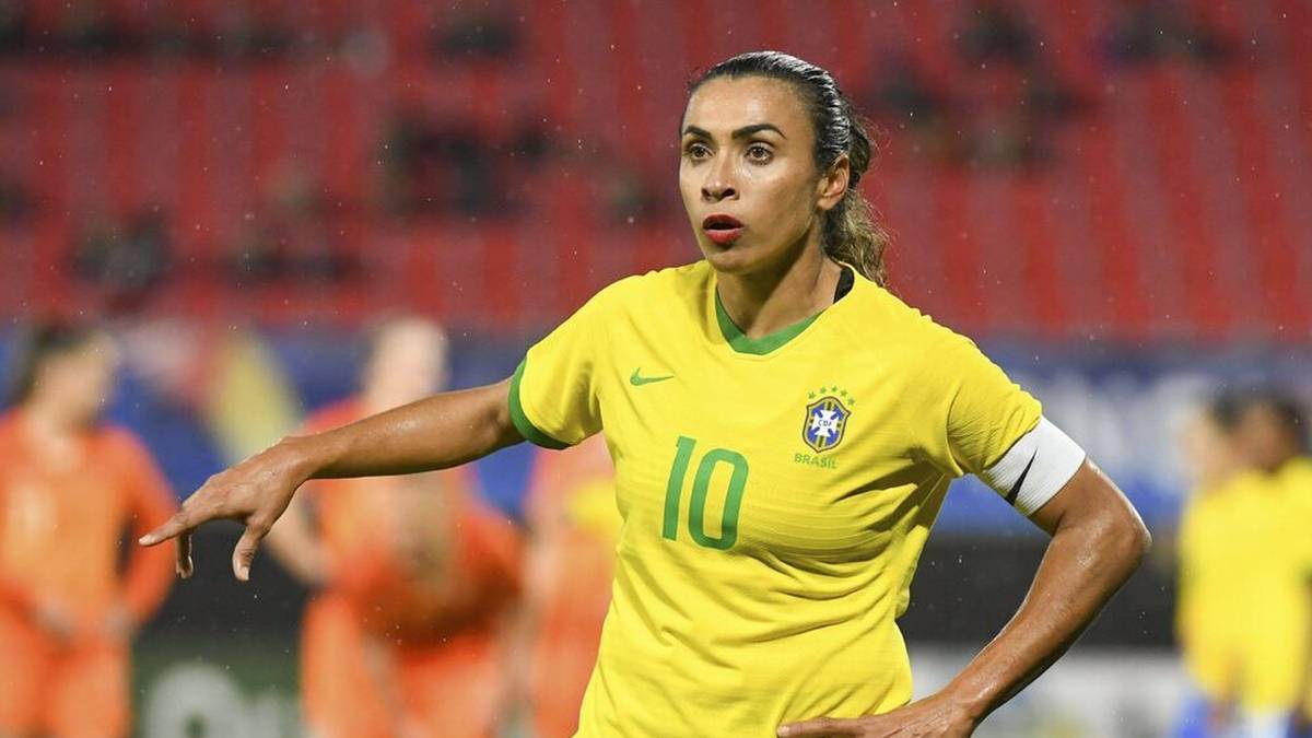 U16 Jungen Besiegen Frauen Nationalteam Von Brasilien Mit 6 0