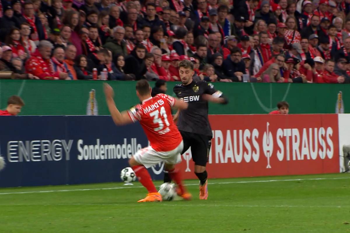 Angeklagt! Will er seine Gegner wirklich bewusst verletzen?