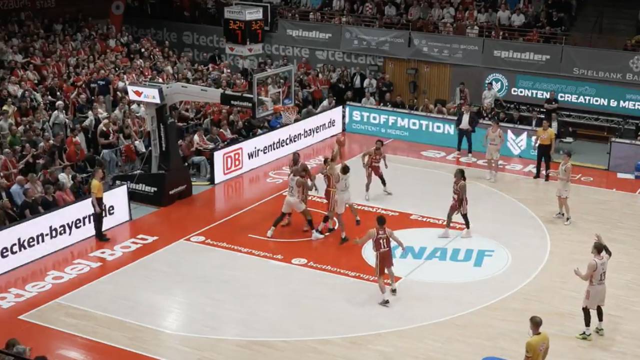 Fitness First Würzburg Baskets - FC Bayern München Basketball