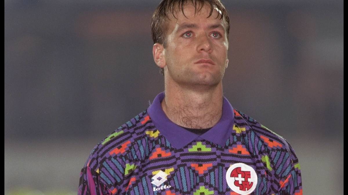 Ob der Schweizer Marco Pascolo 1995 gezwungen wurde dieses Trikot im Spiel der Nati gegen Ungarn zu tragen, ist nicht bekannt