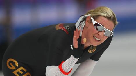 Claudia Pechstein gewann in Inzell über 3000 Meter