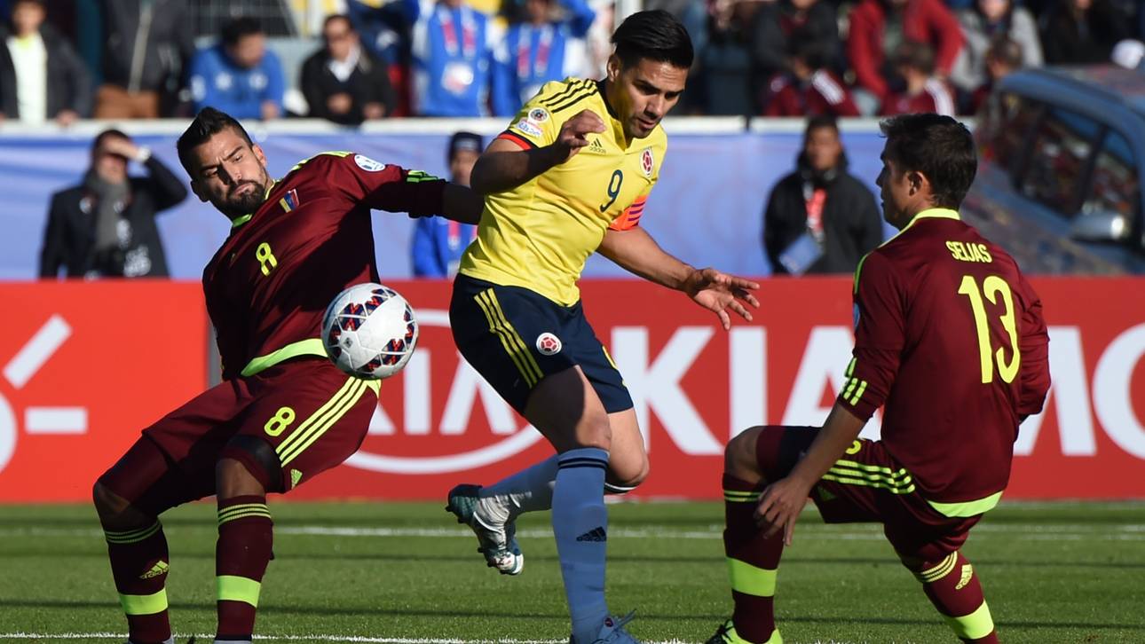 Kolumbien patzt zum Auftakt