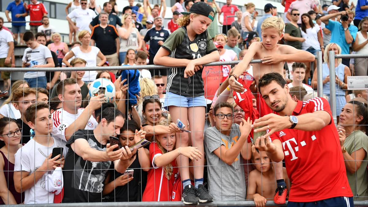 PLATZ 3 - FC BAYERN: Im Dauerkartenranking ist der FC Bayern nicht führend. Mit 38.000 verkauften Dauerkarten ist das Limit bei den Münchnern erreicht