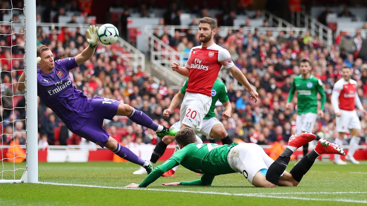 Platz 17- BERND LENO: 25 Millionen Euro zahlte der FC Arsenal ebenfalls für den Keeper von Bayer Leverkusen im Jahr 2018. Nach leichten Anlaufproblemen hat sich Leno mittlerweile als klare Nummer eins bei den "Gunners" etabliert