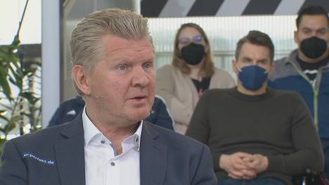 SPORT1-Experte Stefan Effenberg kritisiert die Aussage von Ex-Bayern-Boss Rummenigge über Niklas Süle. Findet aber auch, dass der Nationalspieler bei den Bayern viel Wertschätzung entgegengebracht bekommt.