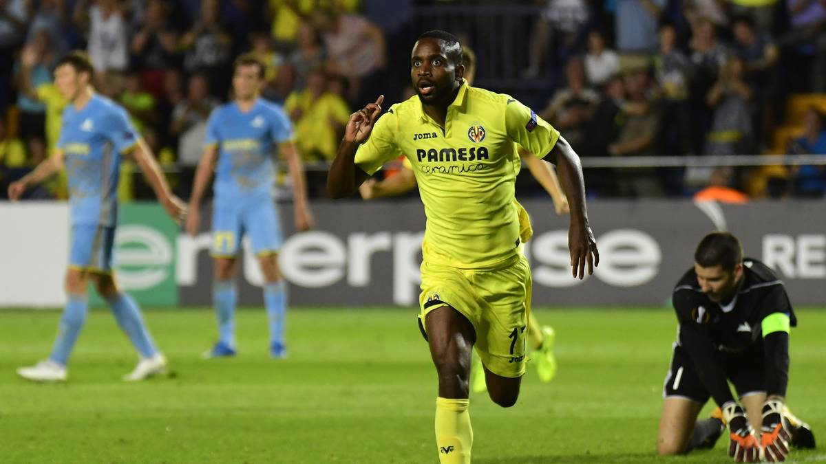 PLATZ 3 - CEDRIC BAKAMBU (Sturm, DR Kongo): für 74 Millionen vom FC Villarreal zu BEIJING GUOAN