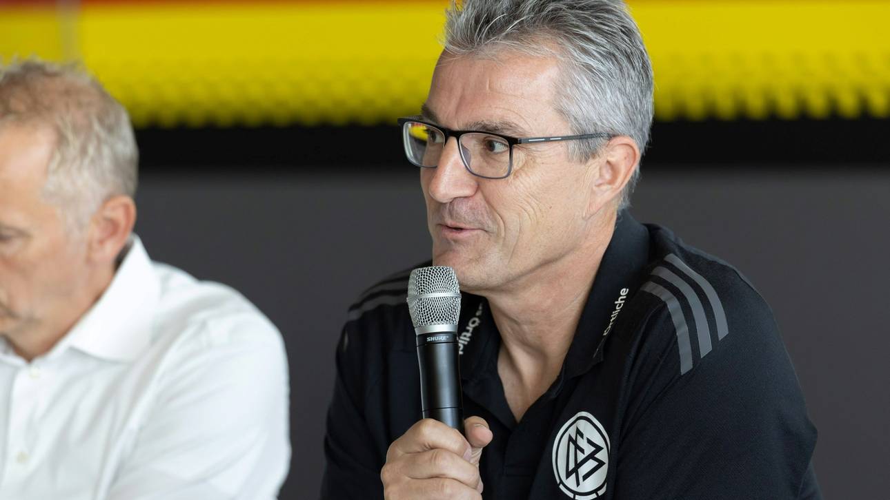 Schiedsrichter-Boss Knut Kircher relativierte die langen Nachspielzeiten