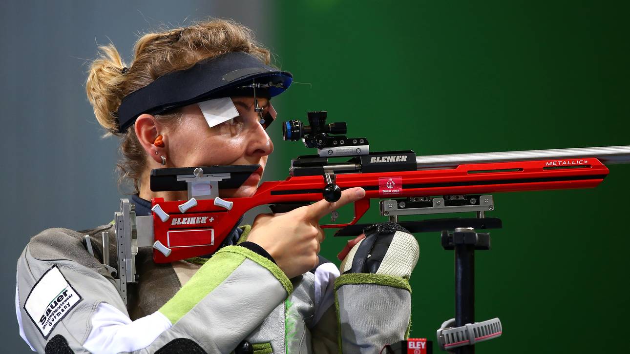 Gewehr-Frauen holen erste Medaille