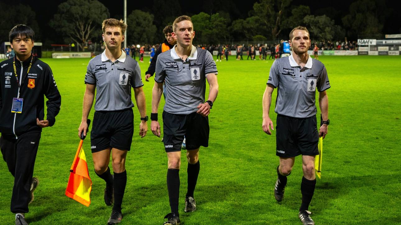 Schiedsrichter treten in den Streik