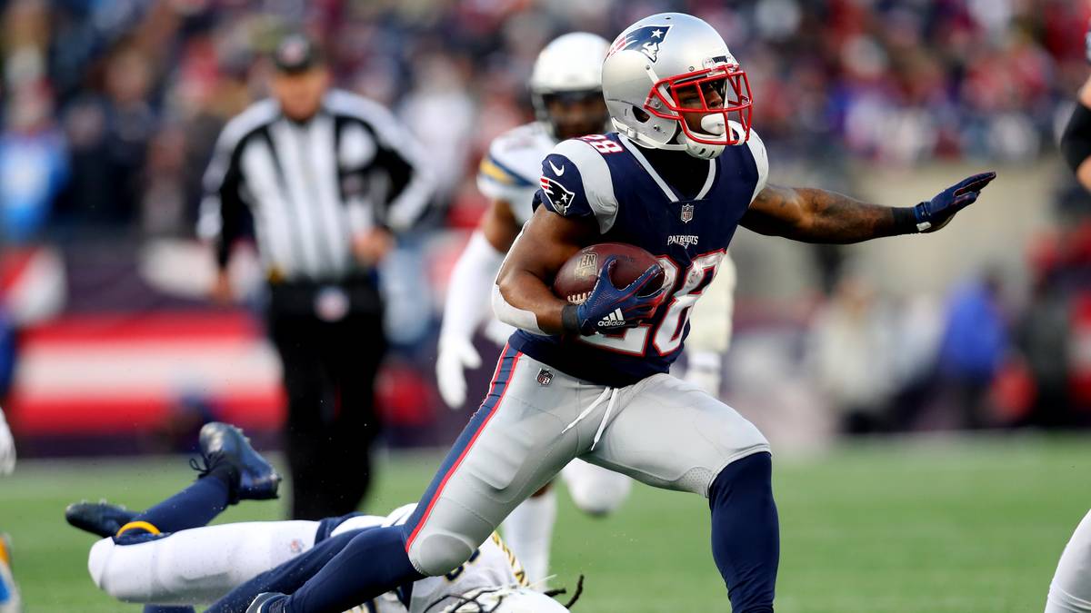 X-FAKTOR - JAMES WHITE: Seit 2015 hat er die meisten gefangenen Touchdowns aller Running Backs in der NFL. Gegen Atlanta vor zwei Jahren der Matchwinner mit drei Touchdowns und 14 Catches (beides SB-Rekorde), auch gegen die Chargers mit 15 Catches überragend