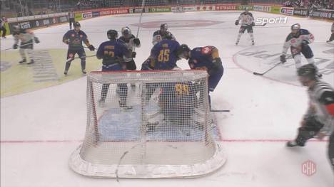 Der EHC Red Bull München kann weiterhin vom Halbfinale in der Champions Hockey League träumen. Gegen Rauman Lukko erkämpfen sich die Münchner spät das 2:2 und haben gute Chancen auf das Weiterkommen. 