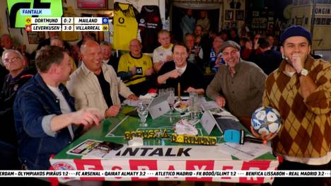 Völlig verrückte Schlusssekunden in der Champions League. Die komplette Reaktion der Bar im Video.