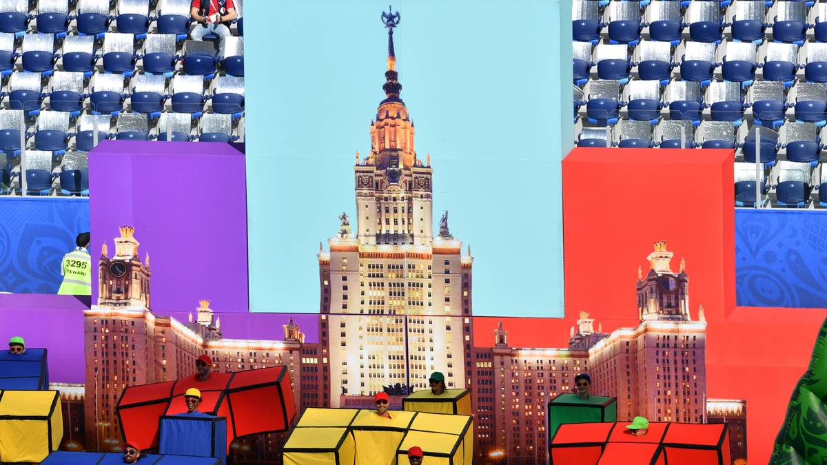 Auch russische Hochhäuser werden dargestellt