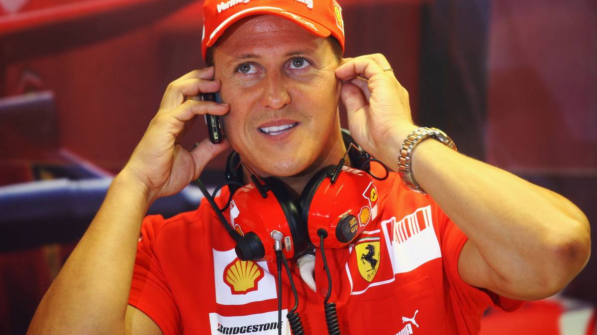 Ab 2007 steht Schumacher Ferrari als Berater zur Verfügung und steigt auch schon mal bei Testfahrten ins Auto, um seine Erfahrungen weiterzugeben