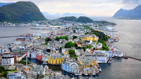 Norwegen lockt viele deutsche Urlauber wegen der wunderschönen Landschaft an
