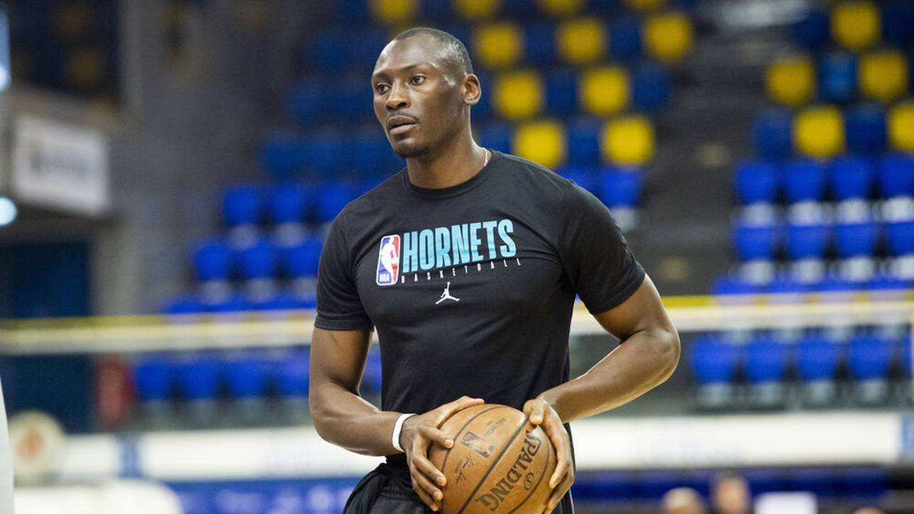 NBA-Star kollabiert bei Auszeit