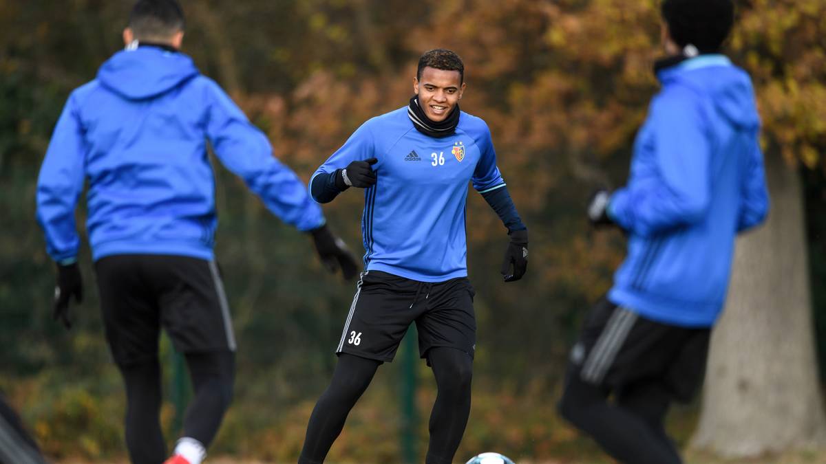 PLATZ 12 - MANUEL AKANJI (Abwehr, Schweiz): für 21,5 Millionen Euro vom FC Basel zu Borussia Dortmund