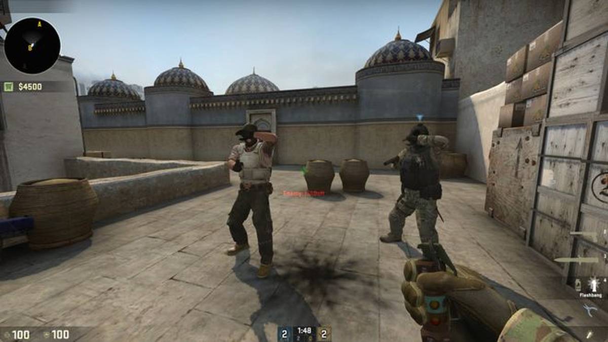 Es ging bei der Jubel-Aktion um das Shooterspiel Counter-Strike. Dort reißen die Spielcharakter ebenfalls schützend die Hand vor das Gesicht, wenn eine Blendgranate im Sichtfeld explodiert. Gerade in Brasilien hat das Spiel auch in der aktuellen Ausgabe CS:GO extrem viele Fans