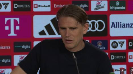 Nach einem Bericht des "Kicker" über angebliche Spannungen beim FC Bayern München äußert sich Christoph Freund klar zur Zusammenarbeit mit Max Eberl. Der Sportdirektor widerspricht den Gerüchten und betont die "gute Zusammenarbeit".