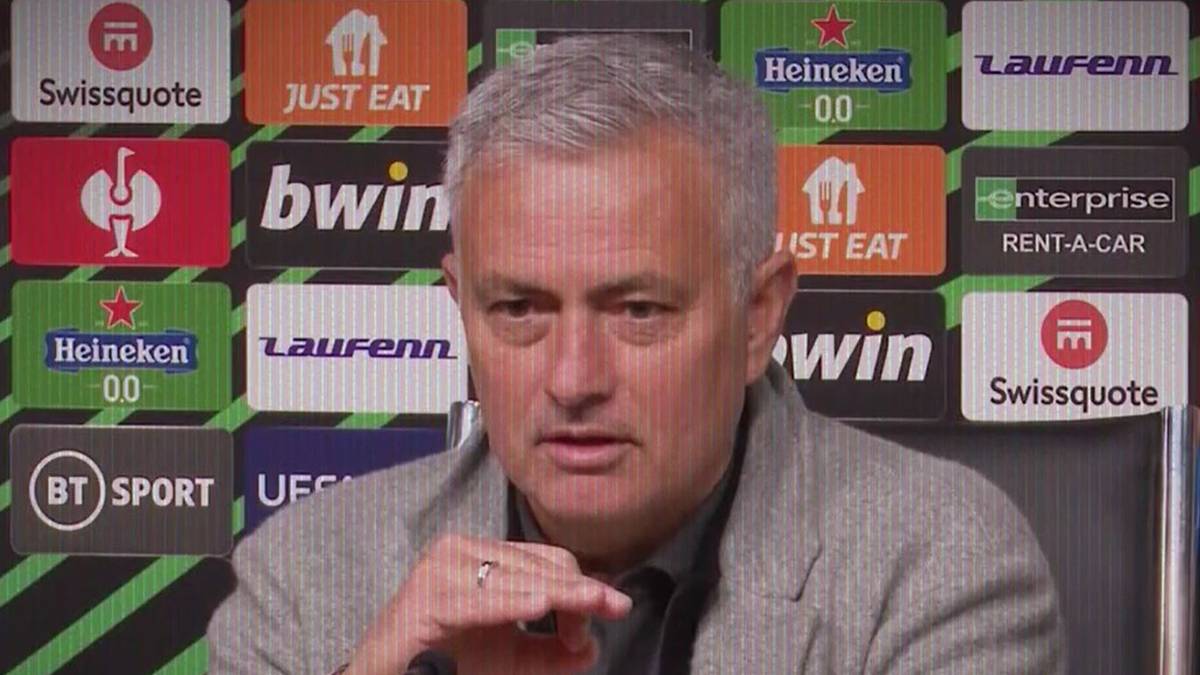José Mourinho wird überraschend als Coach bei AS Rom freigestellt. SPORT1 wirft einen Blick auf die kuriosesten Momente der portugiesischen Trainerlegende.