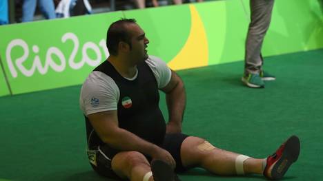 Weightlifting - Olympics: Day 11