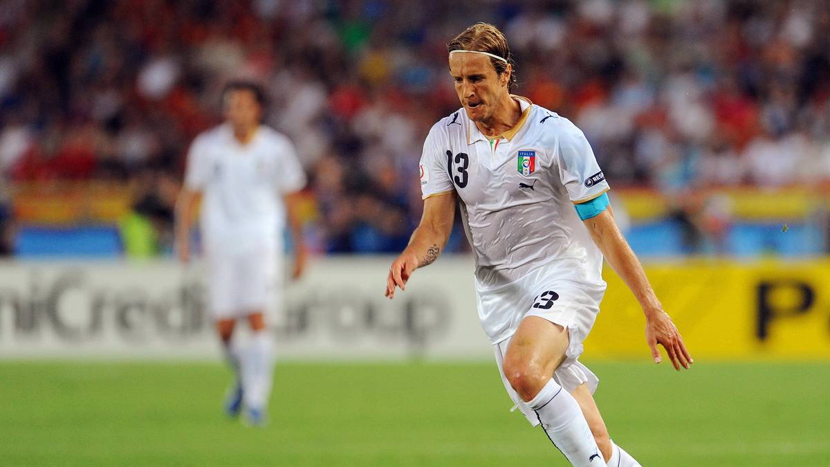 MASSIMO AMBROSINI: 35 Spiele