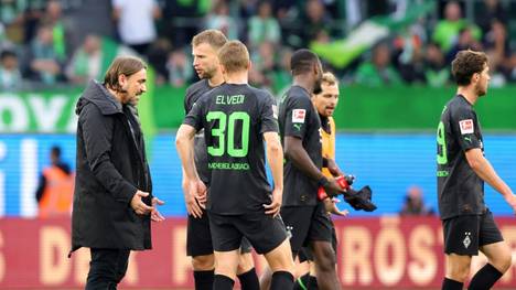 Aus im Pokal: Daniel Farke und enttäuschte Gladbacher 