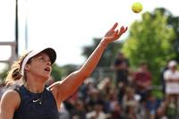  Tatjana Maria scheitert beim WTA-Turnier in Nottingham. Nach einem guten ersten Satz kommt die Gegnerin der 36-Jährigen besser ins Spiel.