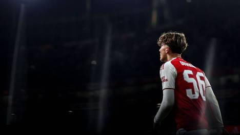 Der 17-jährige Andre Harriman-Annous und der sogar erst 15-jährige Max Dowman feiern im League Cup ihr Debüt für die Profis des FC Arsenal. Trainer Mikel Arteta zeigt sich überglücklich.