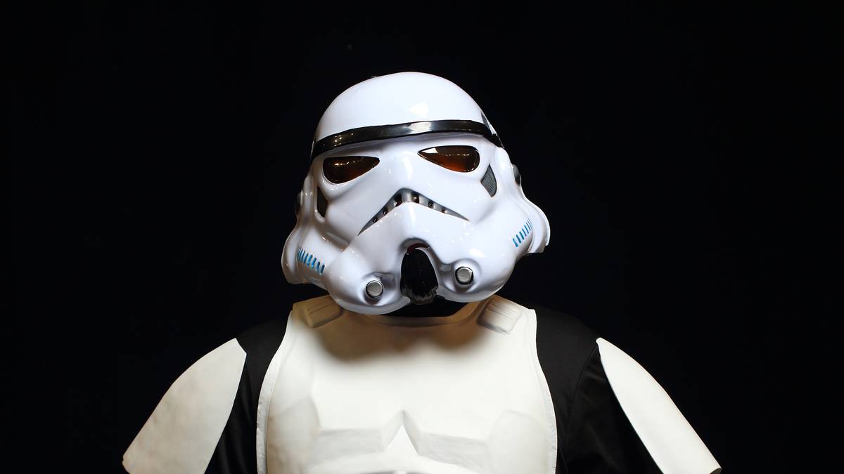 Aber das Motto ist klar: Mögen die Pfeile mit euch sein. Oder die Macht. Der Ally Pally präsentiert den Stormtrooper...