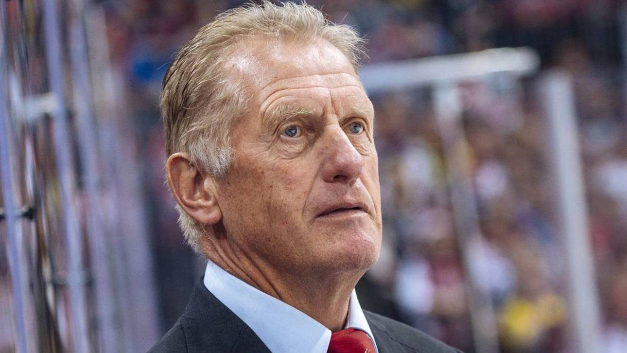 Hans Zach war jahrelang DEB-Bundestrainer (Archivbild)