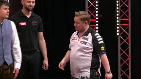 Mit Martin Schindler scheitert auch der letzte Deutsche bei den German Darts Grand Prix in München.