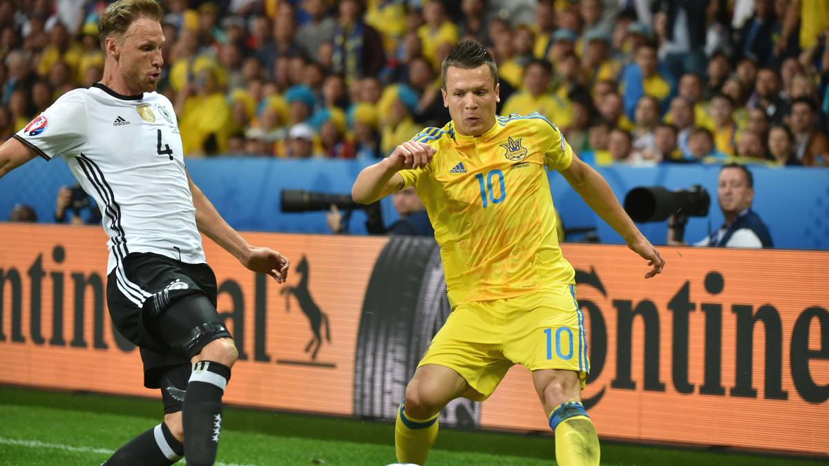Die meisten Angriffe der Ukraine kamen über seine rechte Abwehrseite. Dort bei weitem nicht so präsent und sicher wie als Linksverteidiger bei der WM vor zwei Jahren. Dazu im Spiel nach vorne schwach. SPORT1-Note 4,5
