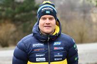 Johannes Lukas traut sich. Schwedens deutscher Biathlon-Cheftrainer heiratet vor der malerischen Kulisse am Chiemsee. 