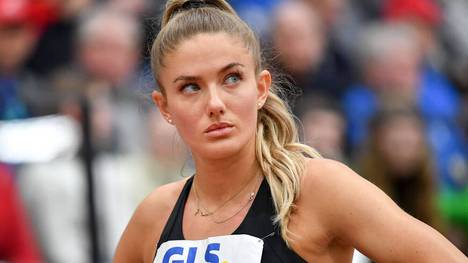 Im Haus von Team Deutschland gab es den obligatorischen "Medal Walk" für jede/n Medaillengewinner: in. Leichtathletikstar Alica Schmidt zeigt wie wild die Feier hinter den Kulissen war. 