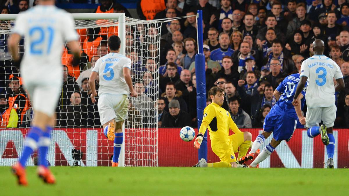 Ein Eigentor von Ivan Marcano (12.) bringt Chelsea auf die Siegerstraße
