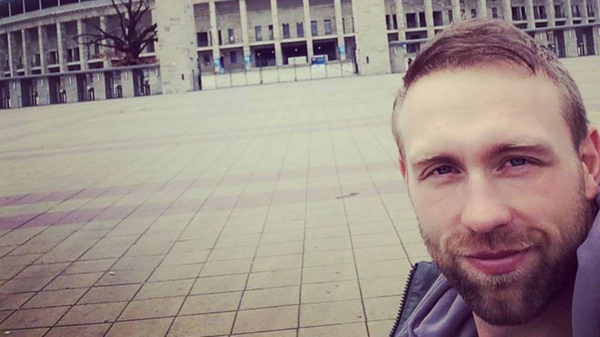 Los geht's mit den deutschen Spitzensportlern. Den Auftakt macht ein Olympiasieger: Robert Harting kommt auf stolze 49.700 "Gefällt-mir"-Angaben (Zahlen gerundet). Das kann sich sehen lassen, den Fußballern hinkt der Diskuswerfer aber damit weit hinterher