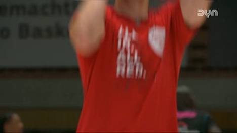 Die BBL-Highlights der Basketball-Partie Fitness First Würzburg Baskets - Telekom Baskets Bonn im Video. 