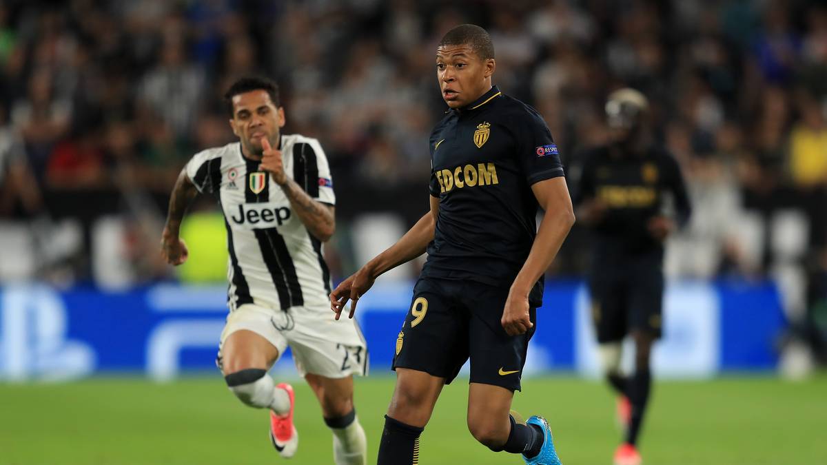 Kylian Mbappe, AS Monaco