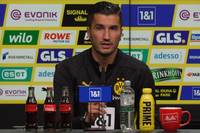 Trainer Nuri Sahin spricht über Yan Coutos Gesundheitszustand. Aufgrund einer Verletzung konnte der BVB-Neuzugang nicht zur brasilianischen Nationalmannschaft.