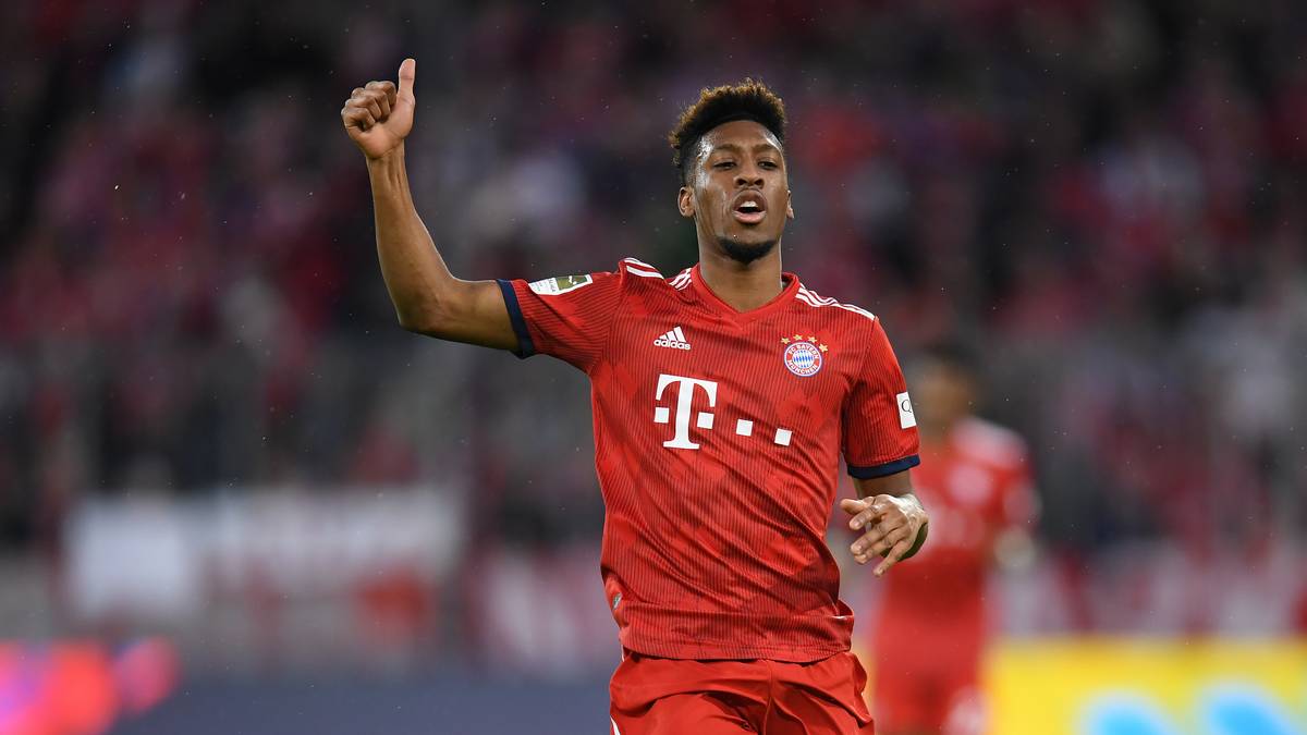 PLATZ 10: KINGSLEY COMAN - 21 Millionen Euro legten die Bayern in der Saison 2017/18 für den Franzosen von Juventus Turin hin. Die Alte Dame gab im Gegenzug einen sehr talentierten Außenbahnspieler ab, der, seine Verletzungsanfälligkeit außen vorgelassen, eine rosige Zukunft beim FCB vor sich hat