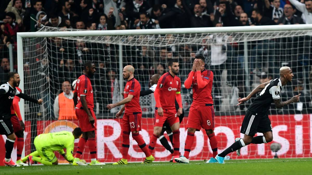 Talisca (r.) bringt die Hausherren in Front