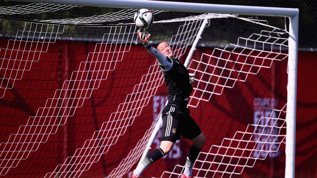 Torhüterin Schult beerbt Angerer