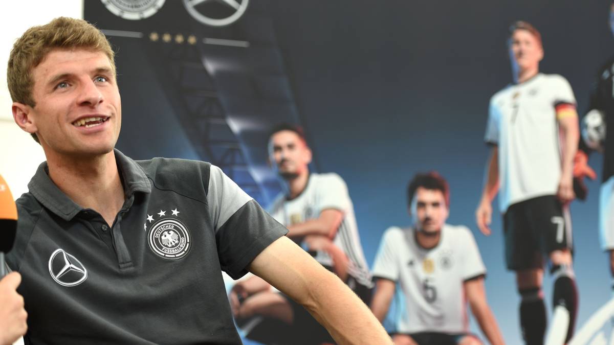 Normalerweise kennen die Zuschauer Müller ohne Bart. Der 26-Jährige lässt höchstens mal ein paar Stoppeln stehen – das passt gut zu seinem Lausbuben-Image