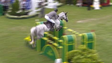 Reit-Ikone Ludger Beerbaum beendet beim CHIO in Aachen überraschend seine herausragende Karriere. Sein letzter Ritt im Video.