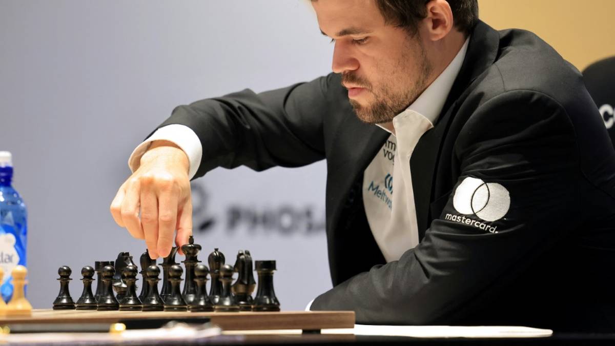 Magnus Carlsen baut seine Führung aus