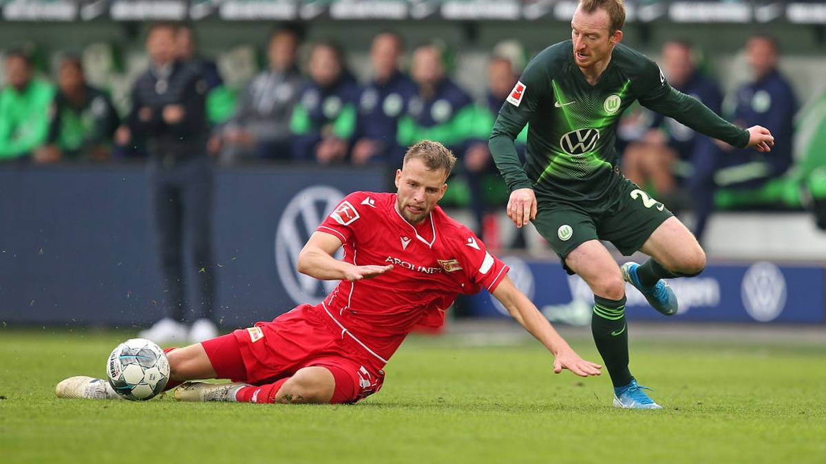 Mit BVB-Schreck Marius Bülter, Robert Andrich, Marcus Ingvartsen und Keven Schlotterbeck schafften es vier Neuzugänge sofort in die Startelf. Auch Gentner und Subotic spielen eine wichtige Rolle. Außerdem wurde Innenverteidiger Marvin Friedrich (Bild) fest verpflichtet. Der 24-Jährige ist der absolute Abwehrchef