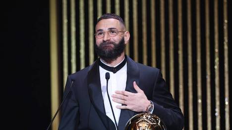 Karim Benzema wurde kürzlich zum neuen Weltfußballer gewählt. Nach der Auszeichnung gab der Franzose auch bekannt, bei welchem Verein er seine Karriere beenden möchte.
