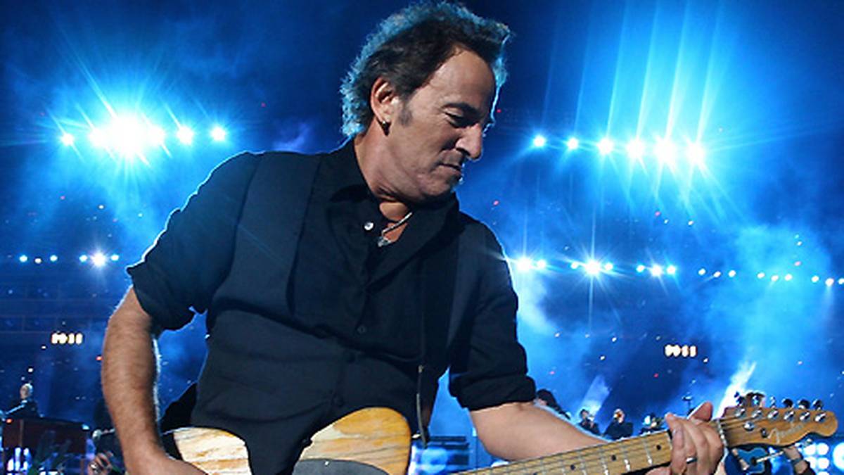 Im Jahr zuvor darf es kein Geringerer als der "Boss" sein: Bruce Springsteen hielt das Publikum bei Laune