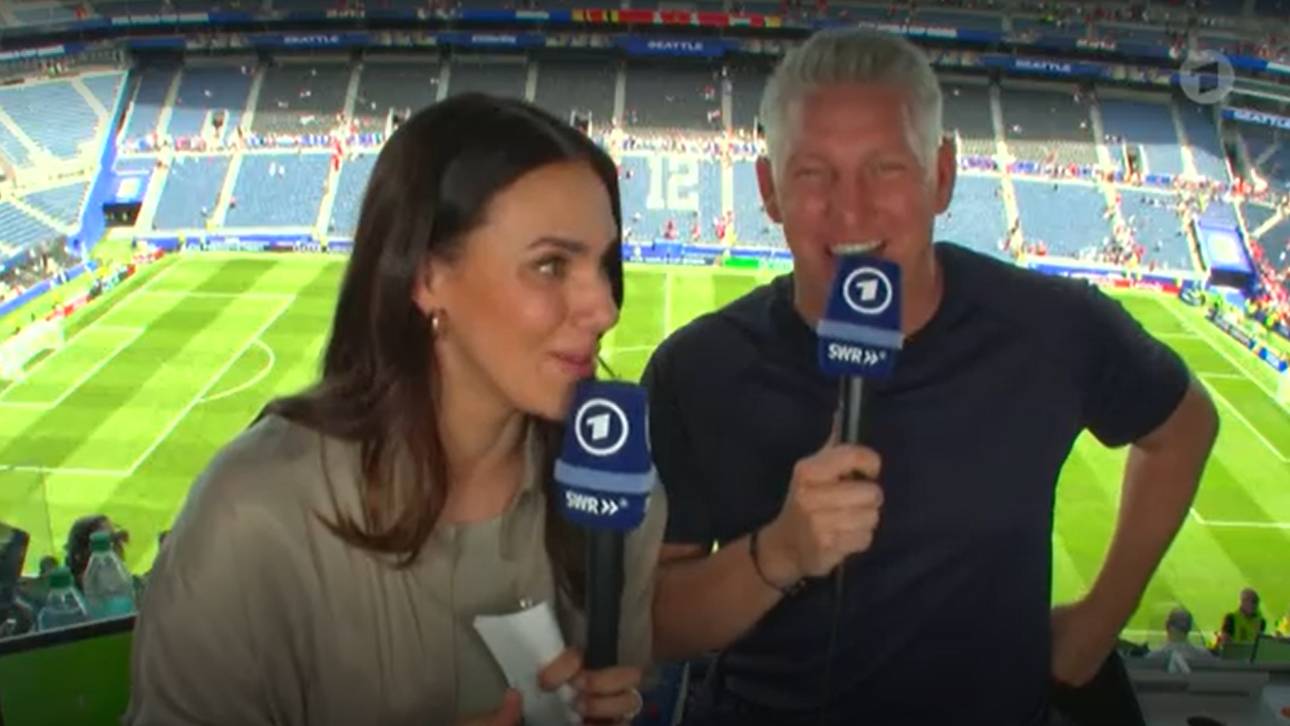 Sedlaczek und Schweinsteiger frotzeln